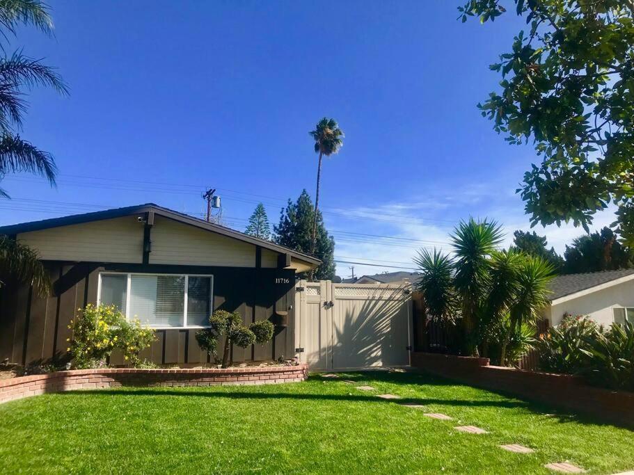 Private Modern Guesthouse With Backyard Los Ángeles Exterior foto