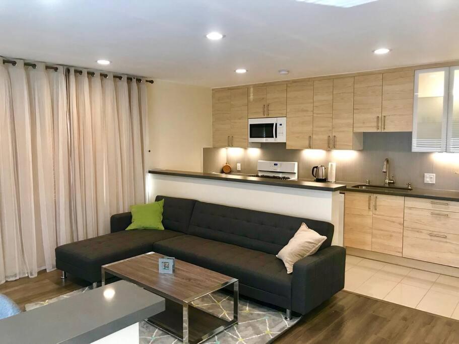 Private Modern Guesthouse With Backyard Los Ángeles Exterior foto